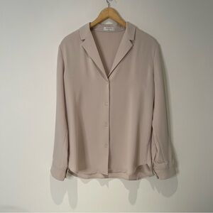 ARITZIA Babaton Sand Cream Button-Up Blouse